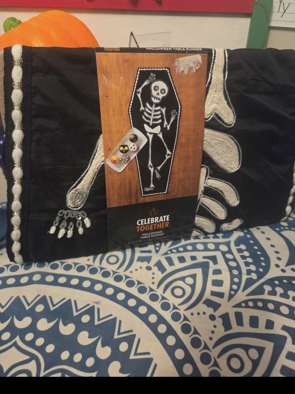 Table decor Halloween beaded skull in coffin table runner party decorations new - Picture 9 of 12
